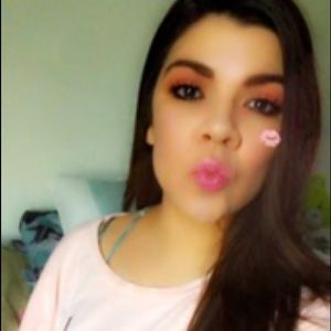 Meet your Posher, Marisol